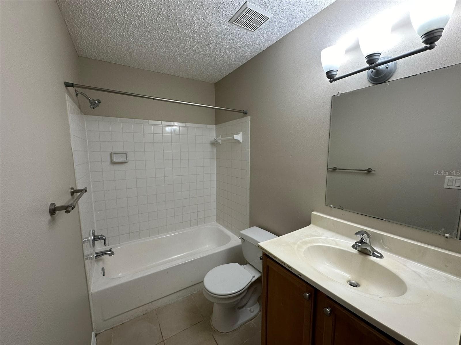 209 LAKE BROOK CIRCLE — photo 25 of 28