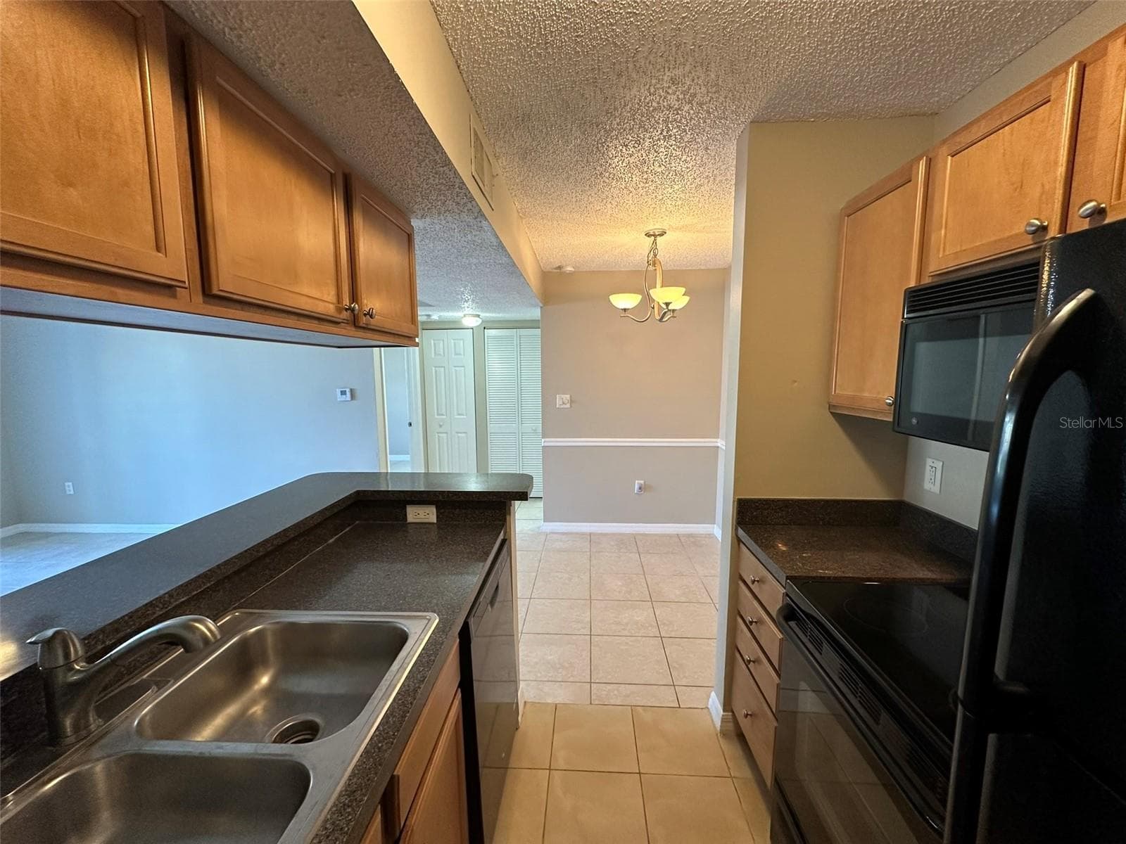 209 LAKE BROOK CIRCLE — photo 15 of 28