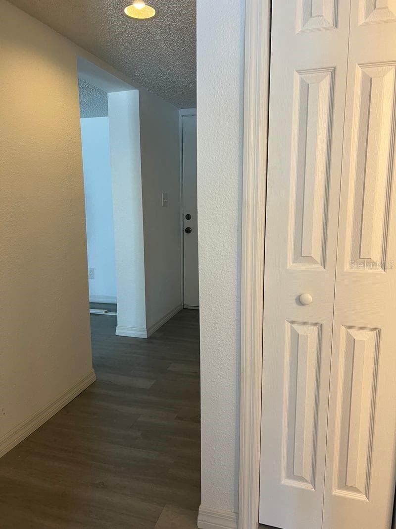 5541 BAY BOULEVARD — photo 4 of 26
