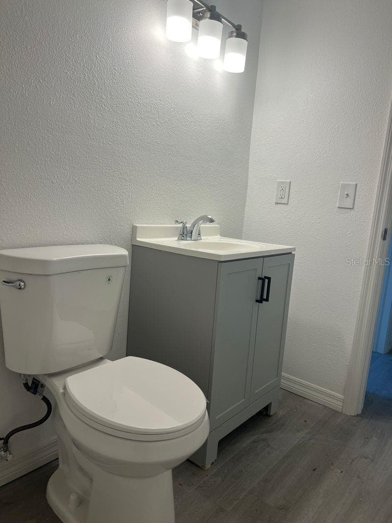 5541 BAY BOULEVARD — photo 18 of 26
