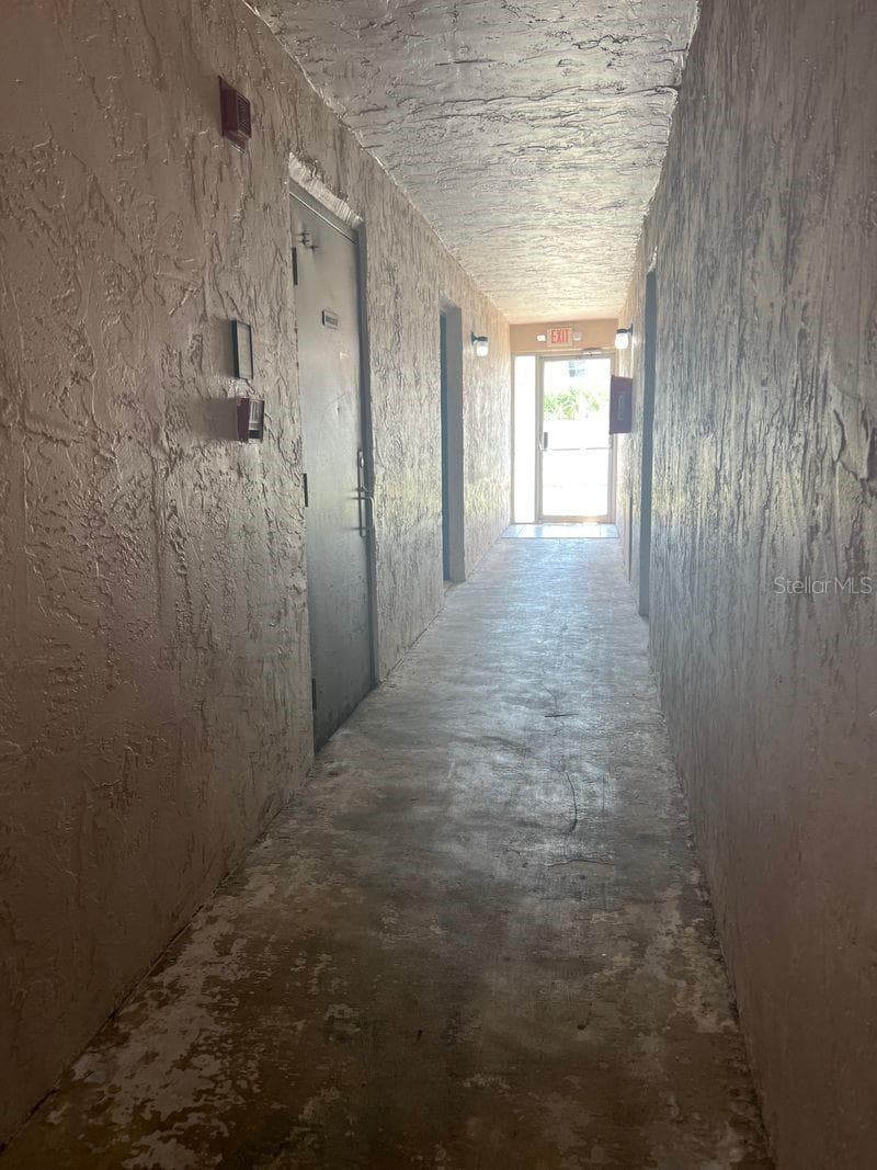 5541 BAY BOULEVARD — photo 25 of 26