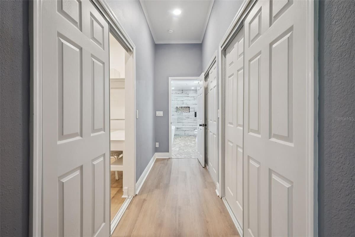 35040 SHADY OAKS LANE — photo 19 of 52