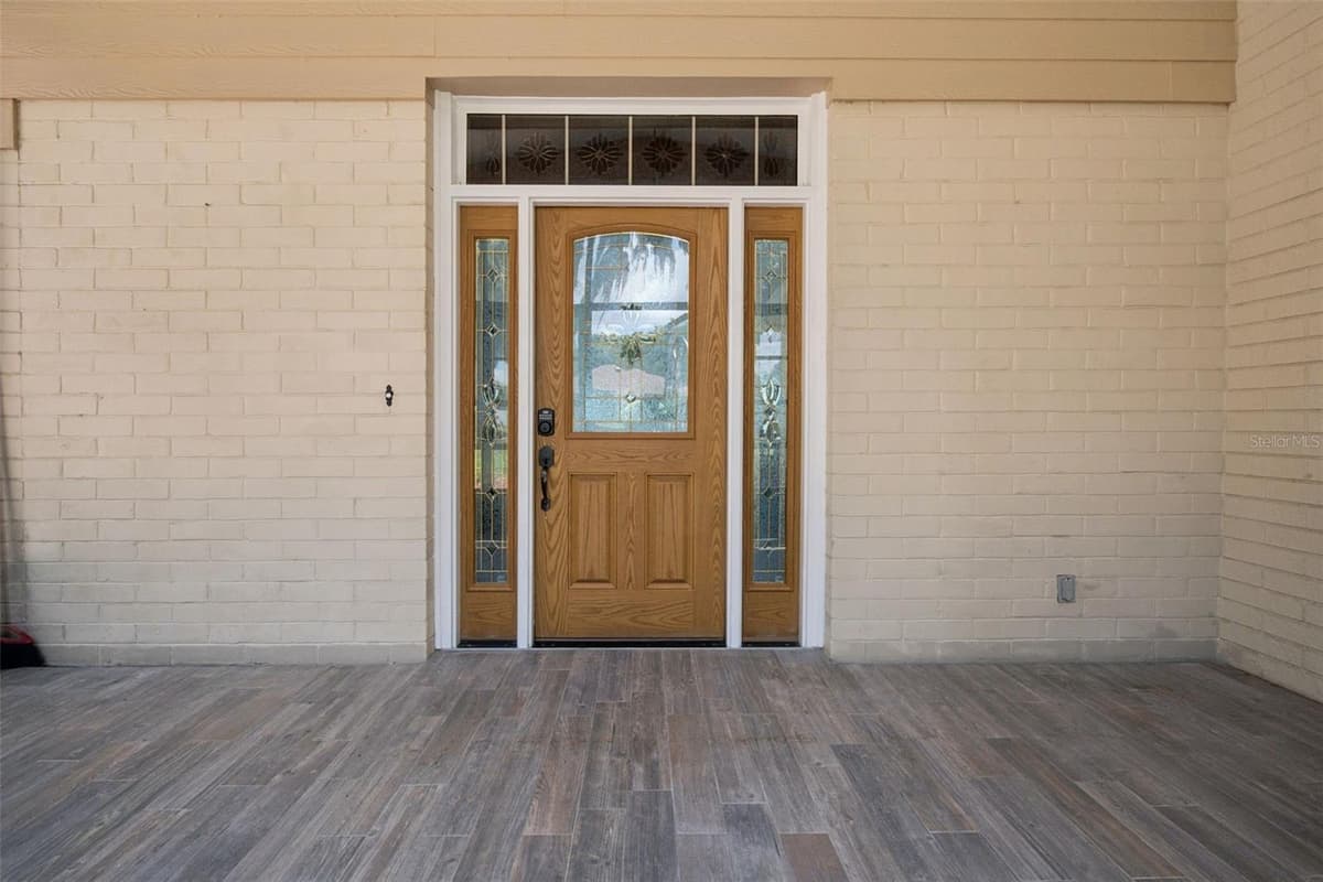 35040 SHADY OAKS LANE — photo 5 of 52