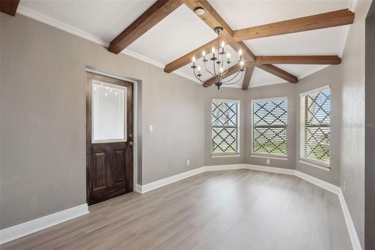 35040 SHADY OAKS LANE — photo 32 of 52