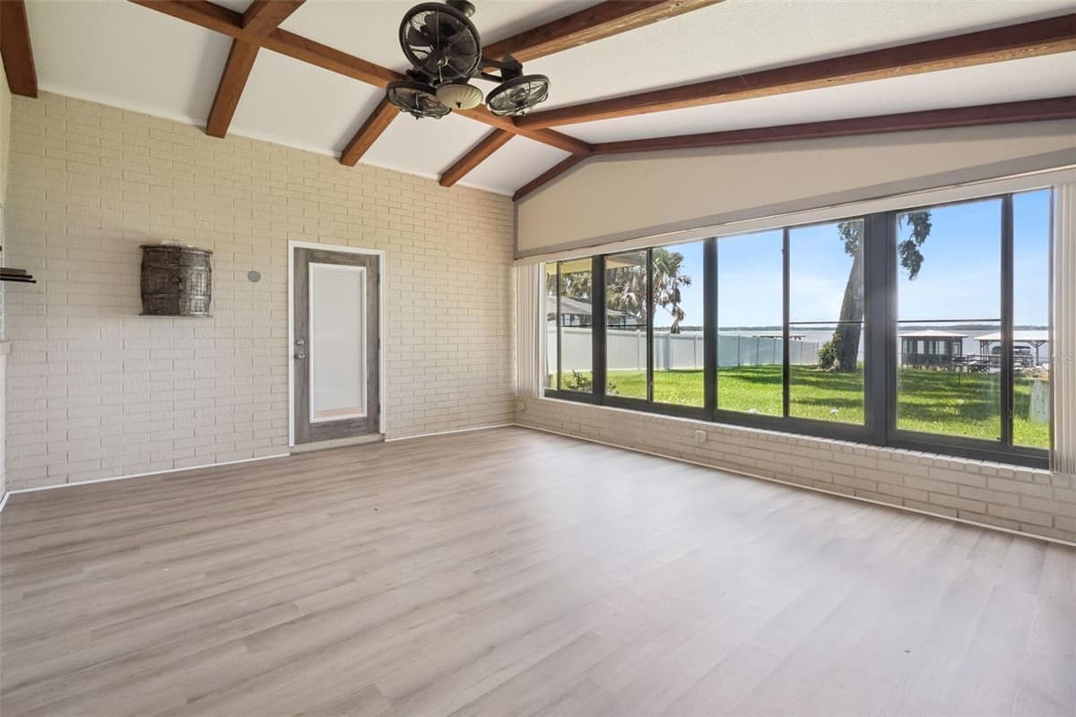 35040 SHADY OAKS LANE — photo 35 of 52