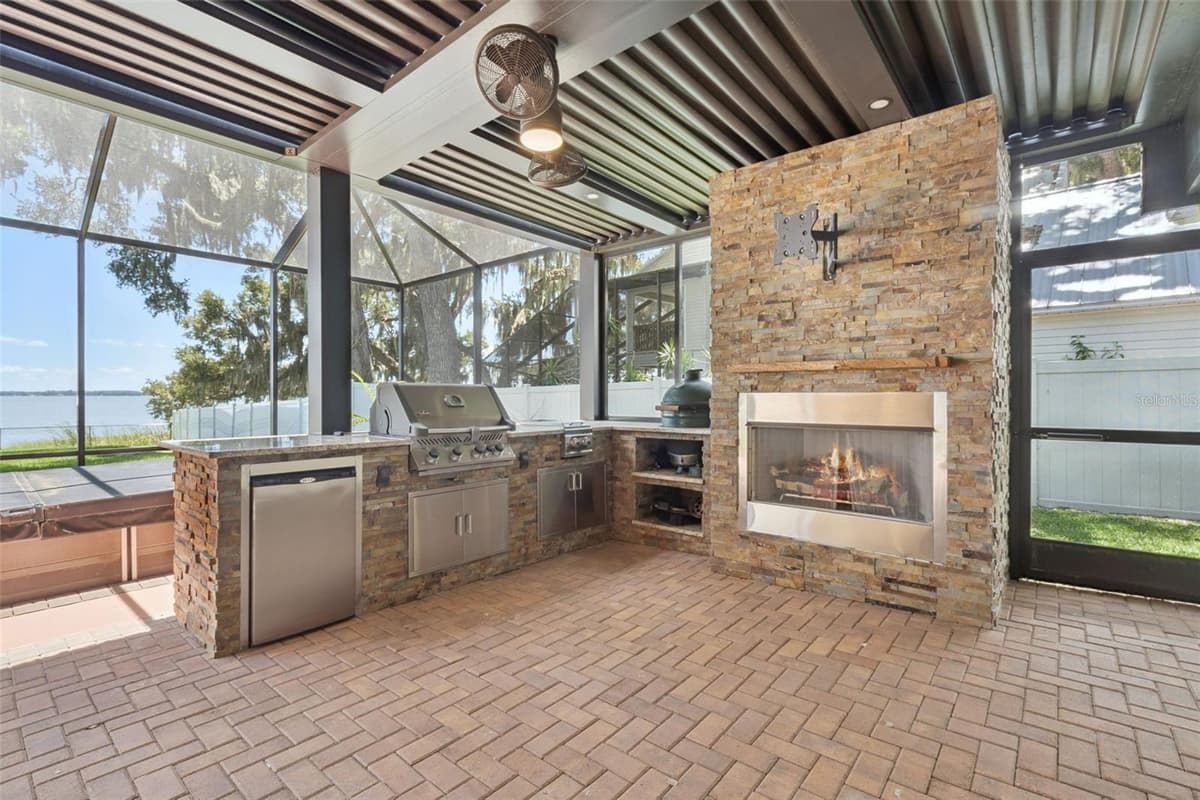 35040 SHADY OAKS LANE — photo 36 of 52