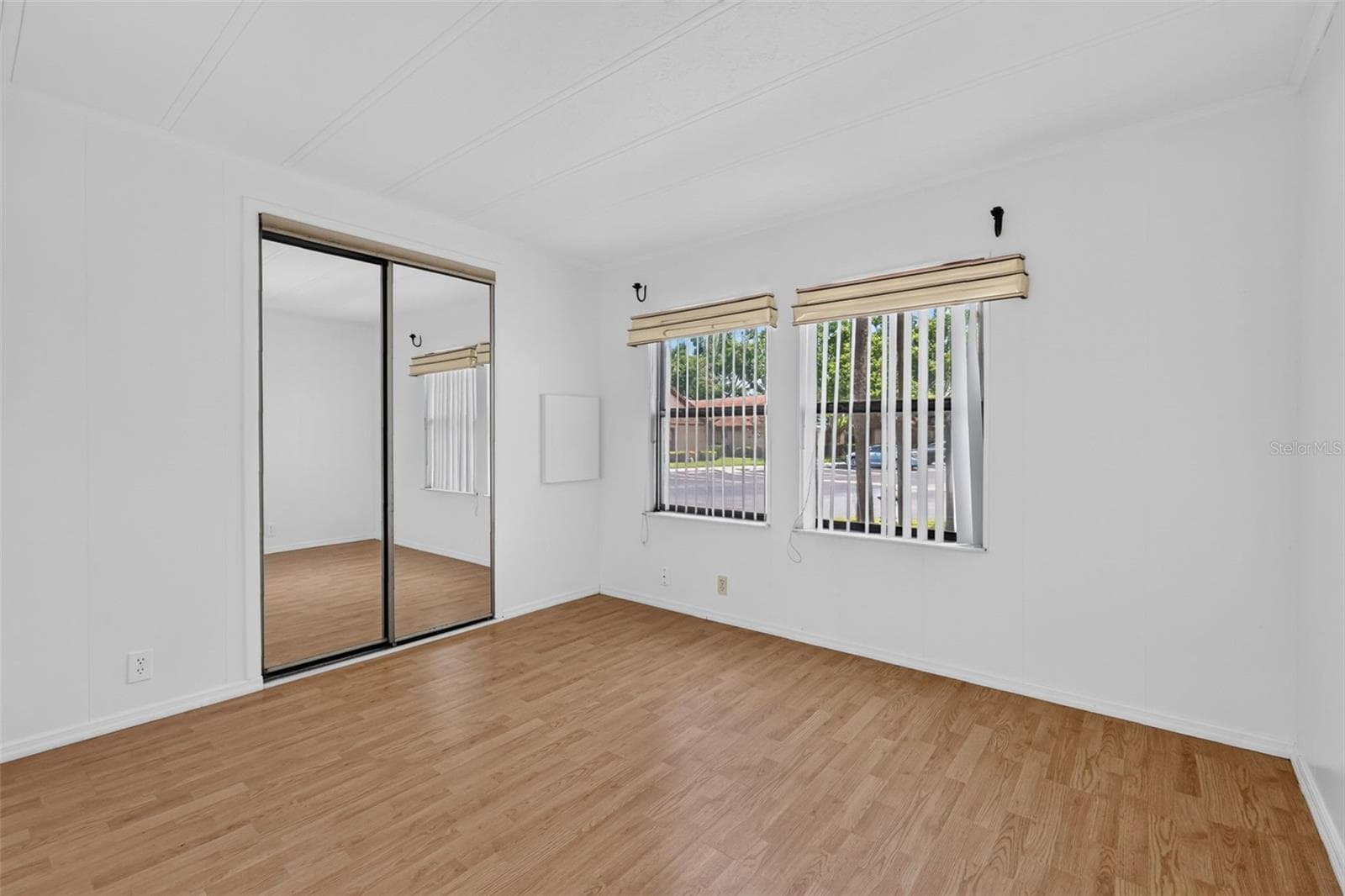 304 ERON WAY — photo 17 of 20