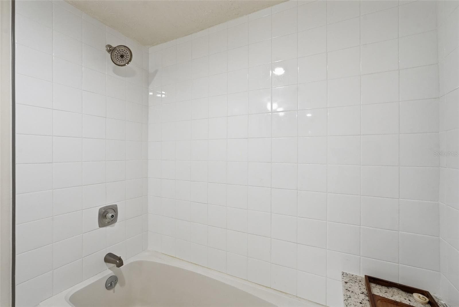 16211 DUBLIN CIRCLE — photo 29 of 34