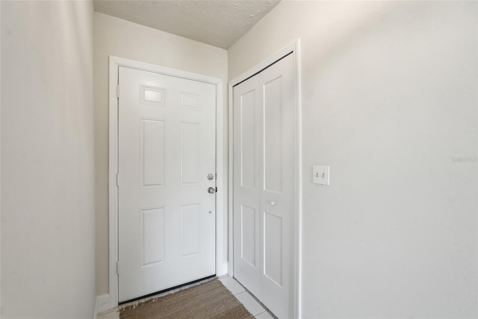 16211 DUBLIN CIRCLE — photo 19 of 34