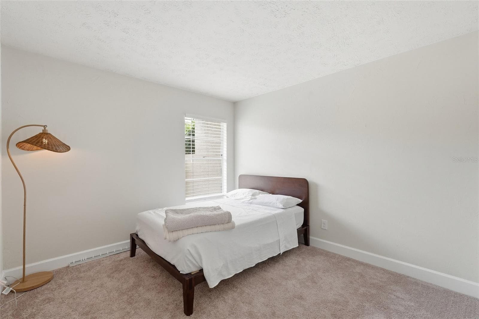 16211 DUBLIN CIRCLE — photo 26 of 34