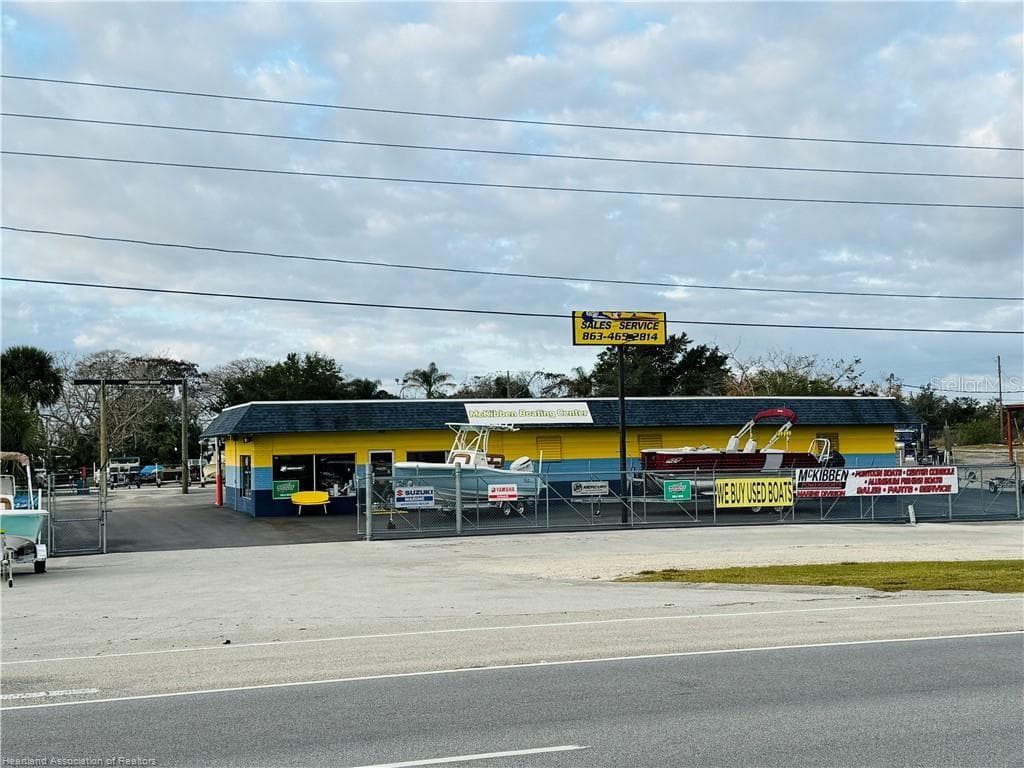 1130 US 27 — photo 2 of 4
