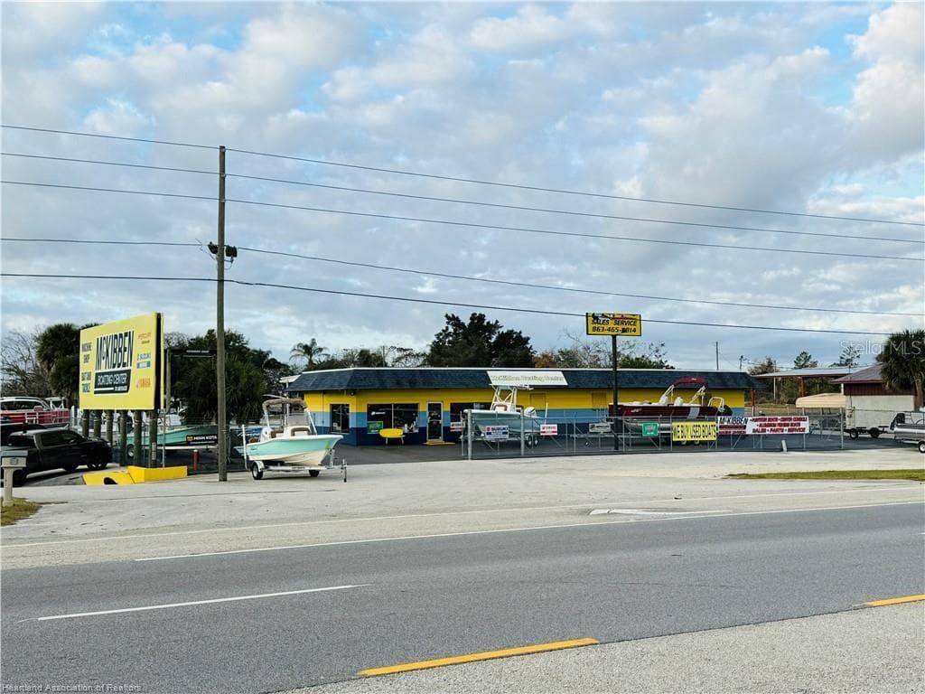 1130 US 27 — photo 3 of 4