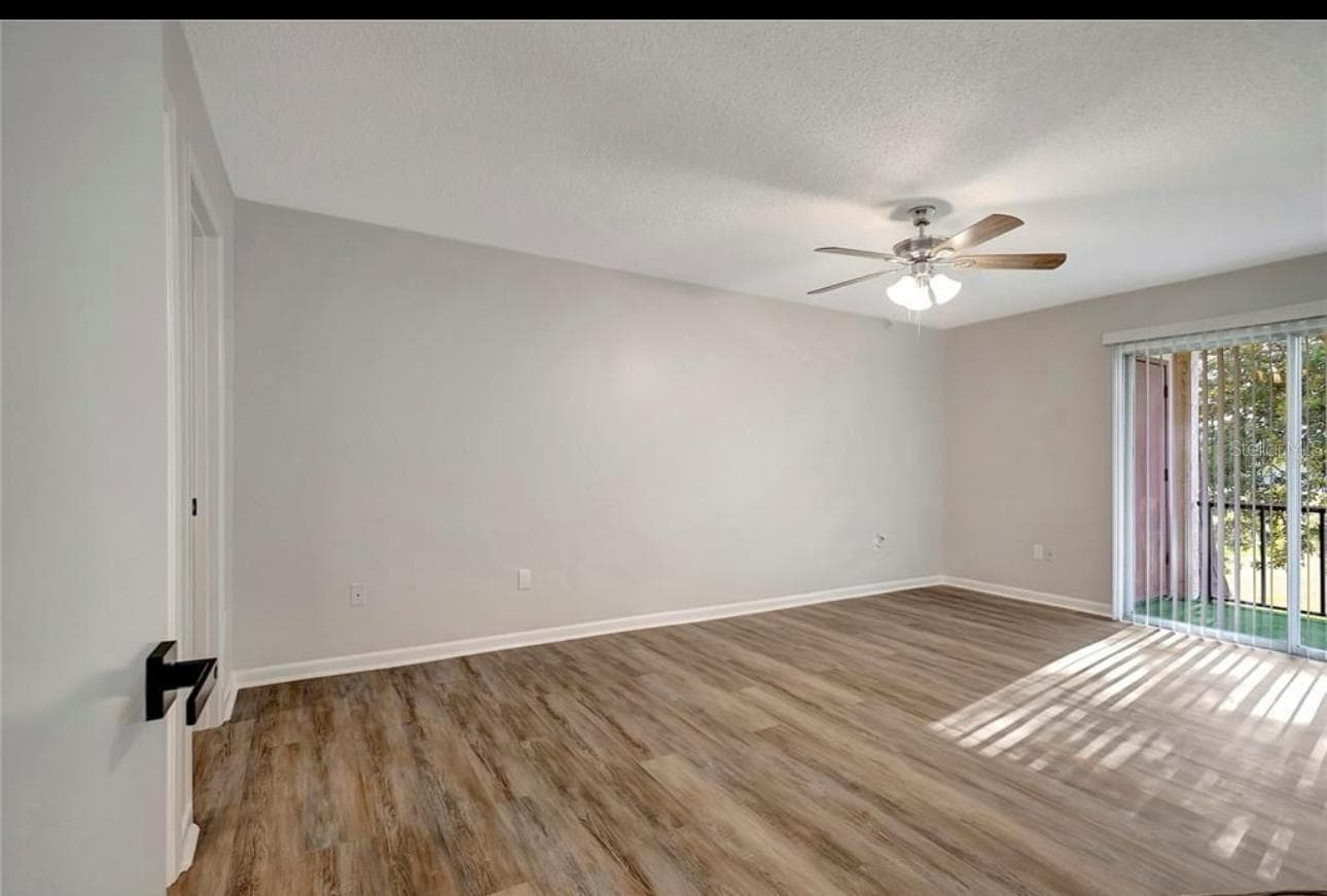7020 COGNAC DRIVE — photo 25 of 39