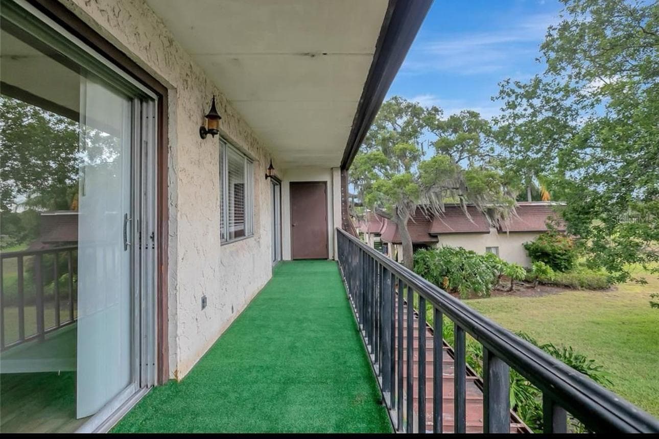 7020 COGNAC DRIVE — photo 32 of 39