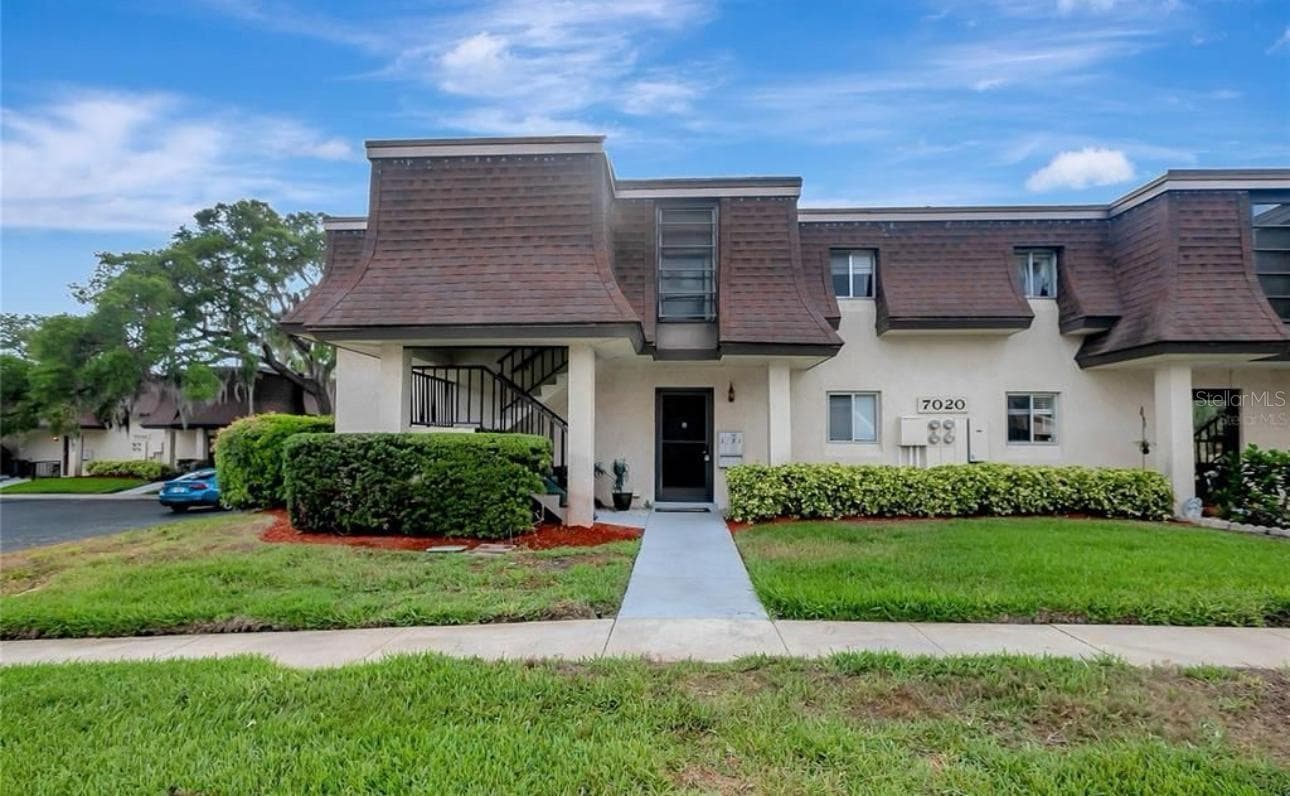 7020 COGNAC DRIVE — photo 39 of 39