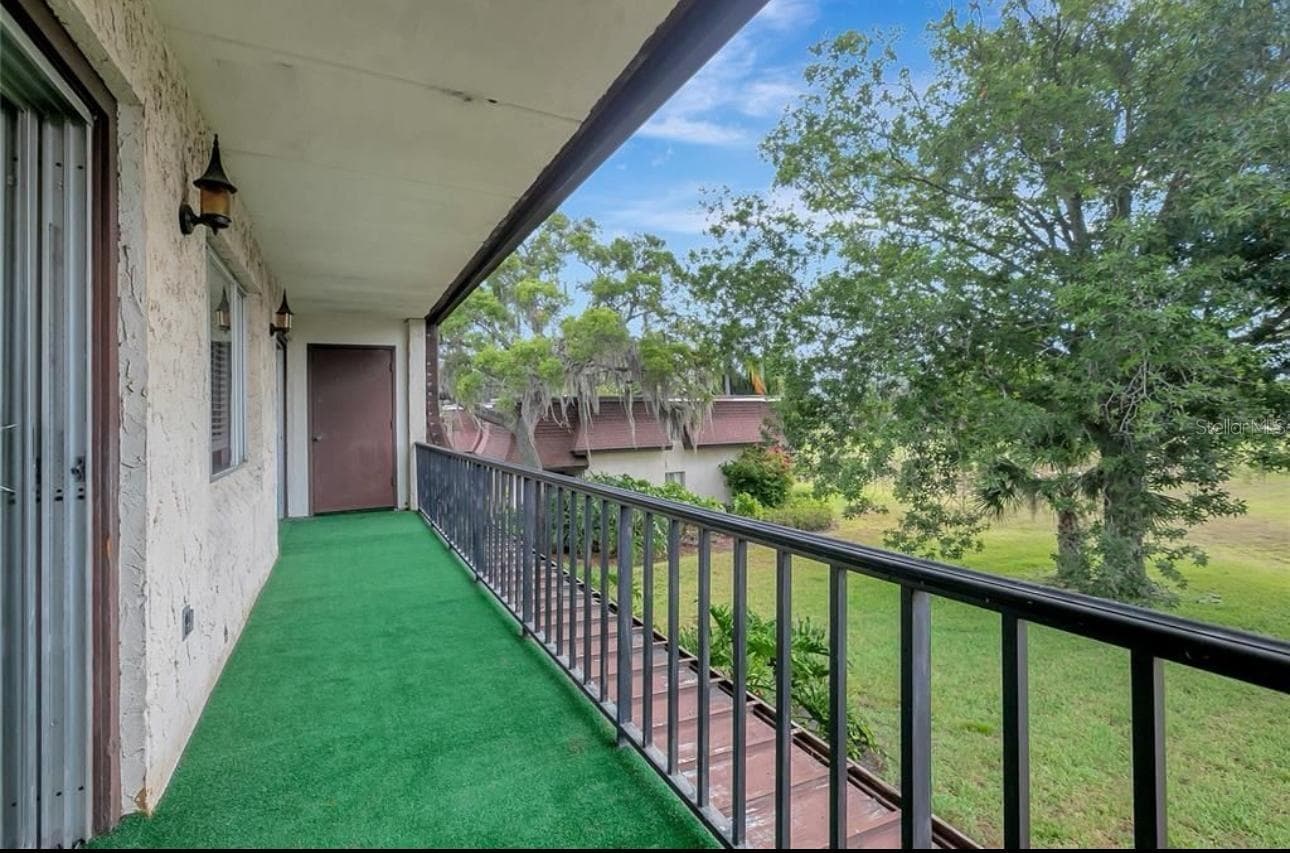 7020 COGNAC DRIVE — photo 34 of 39