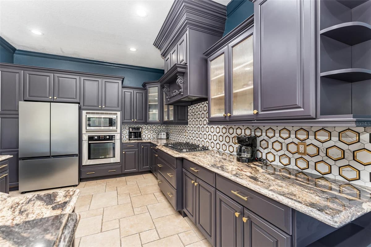 1025 CASTLE PINES COURT — photo 19 of 68