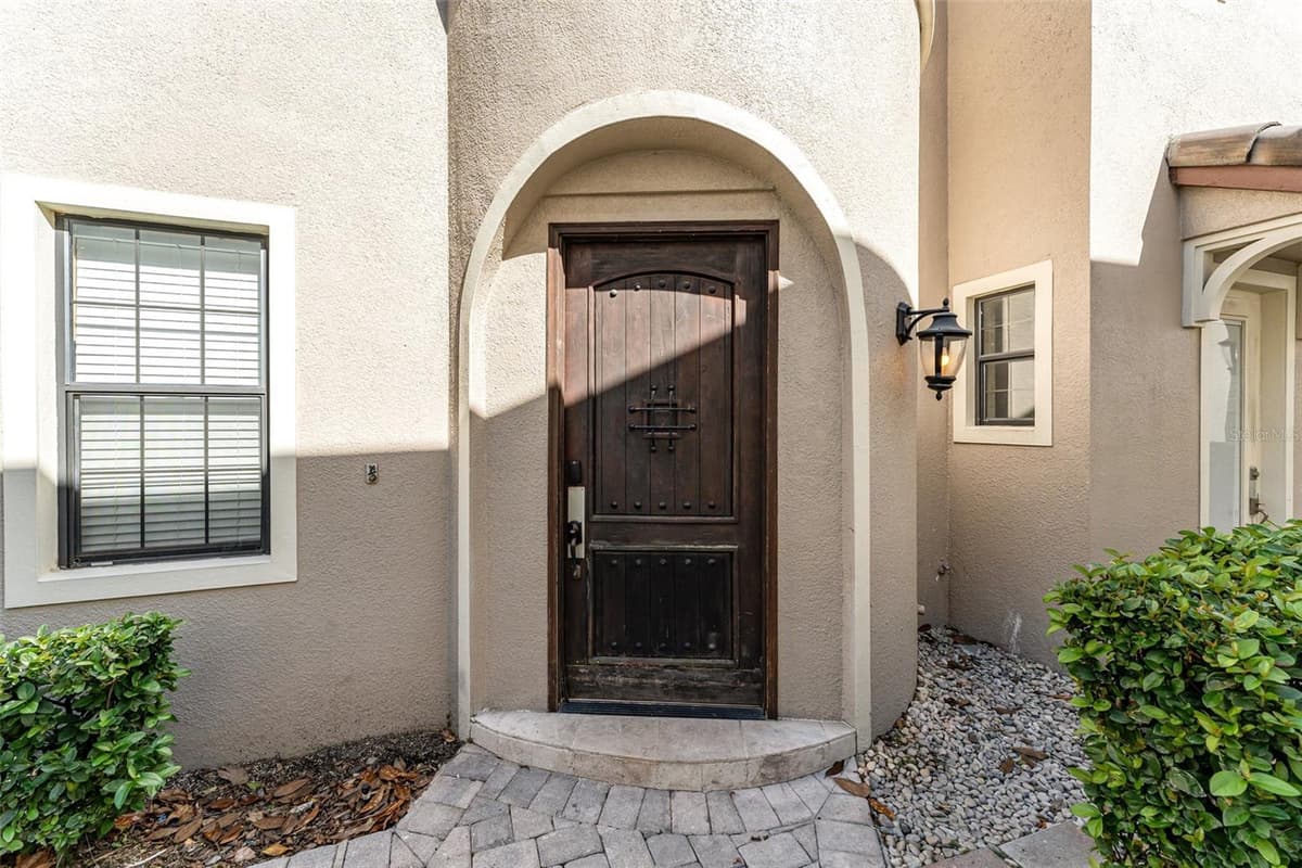 1025 CASTLE PINES COURT — photo 11 of 68