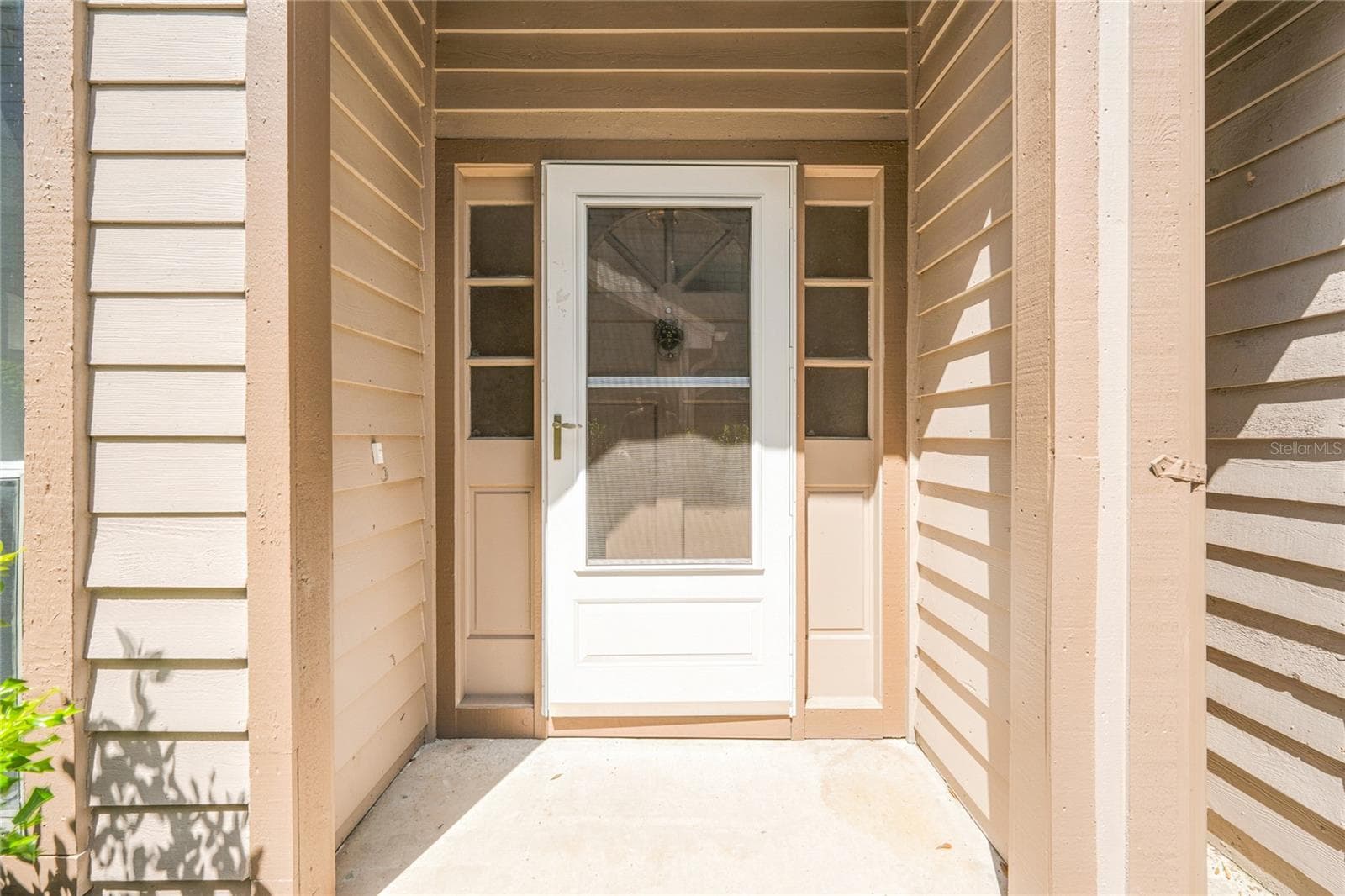 278 BLACKWATER PLACE — photo 5 of 20