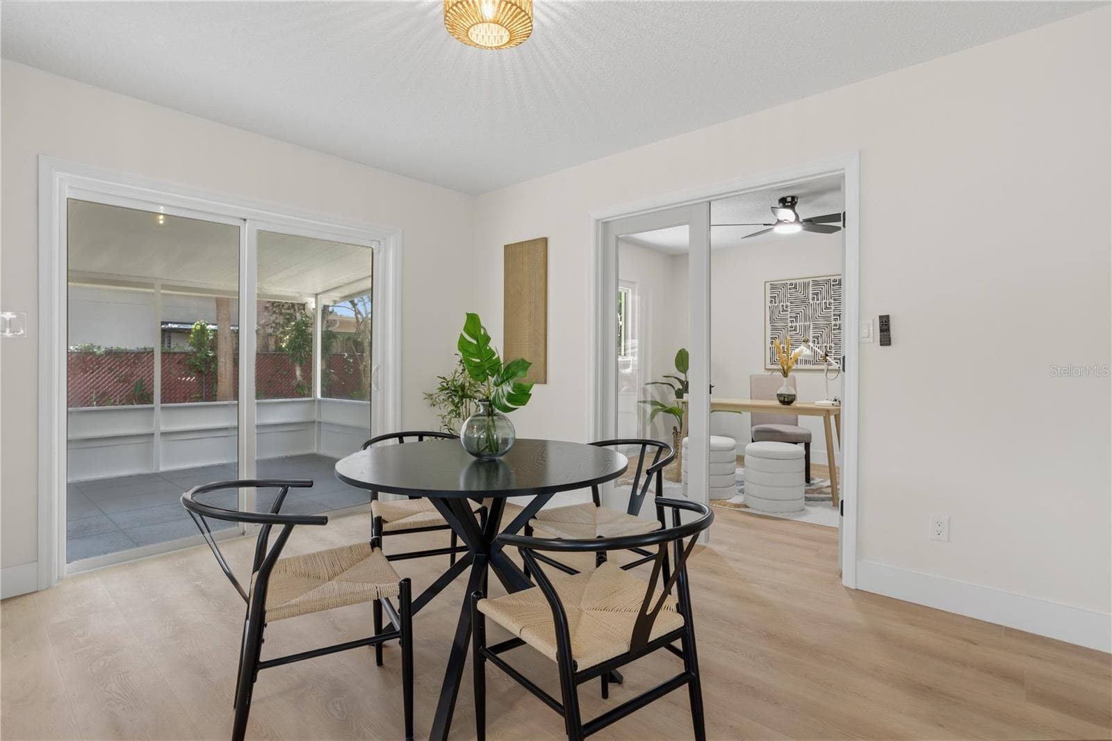 2652 ABBEY ROAD — photo 11 of 44