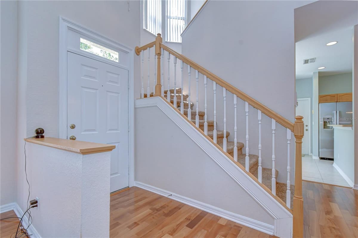 1050 STARKEY ROAD — photo 33 of 88