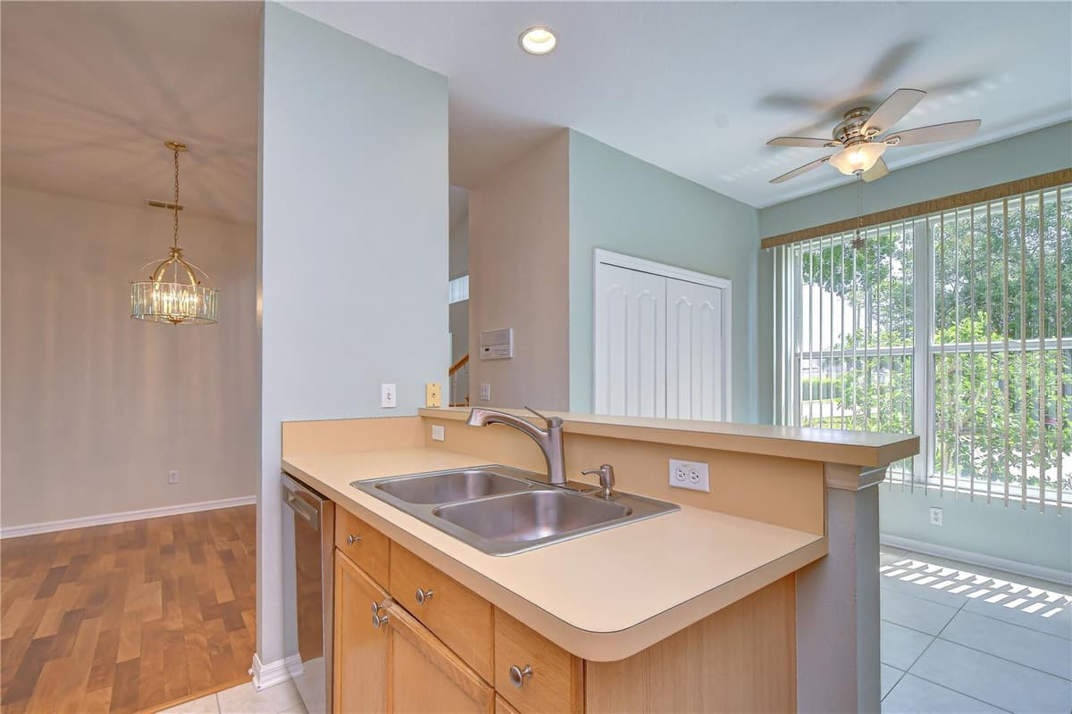 1050 STARKEY ROAD — photo 45 of 88