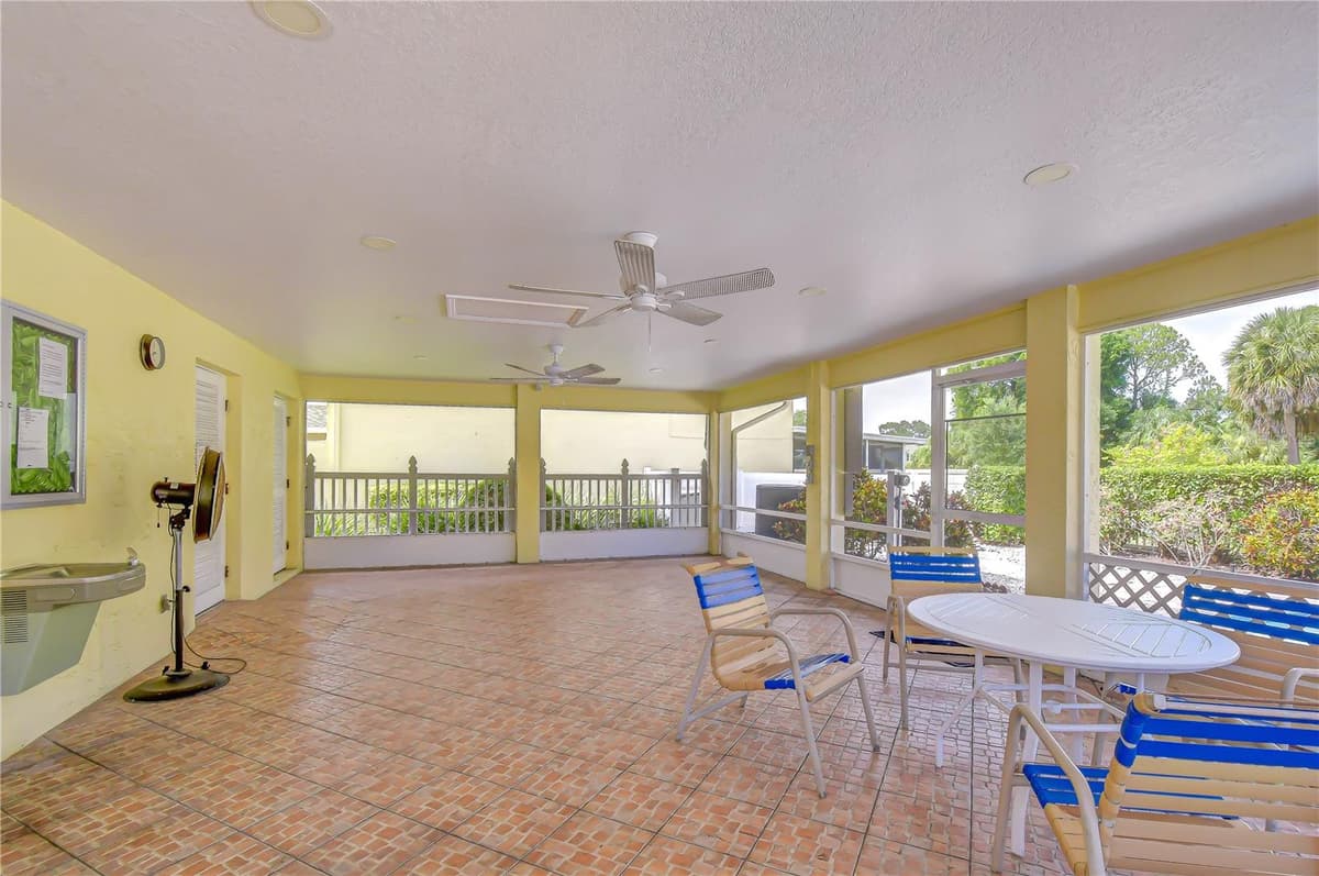 1050 STARKEY ROAD — photo 30 of 88