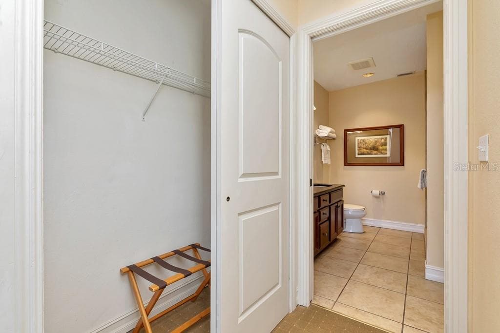 13941 CLUBHOUSE DRIVE — photo 10 of 67