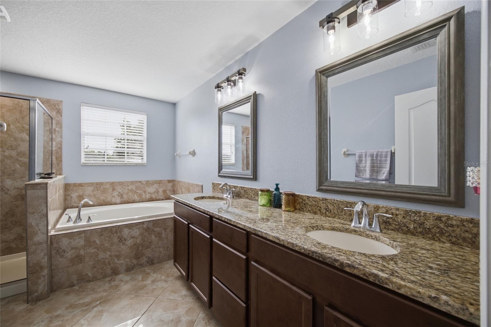 15410 DAKOTA SKY PLACE — photo 23 of 50
