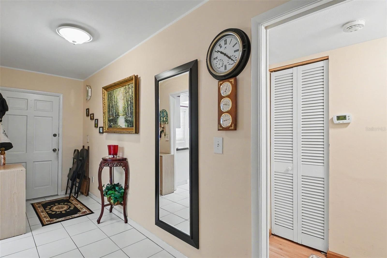100 GLENNES LANE — photo 6 of 39