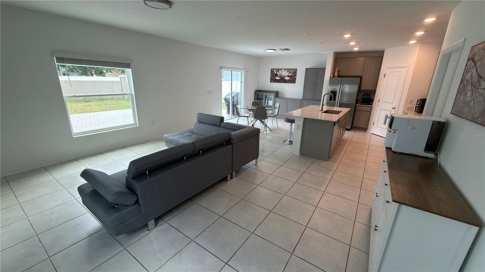 637 BELL PRAIRIE CIRCLE — photo 7 of 38