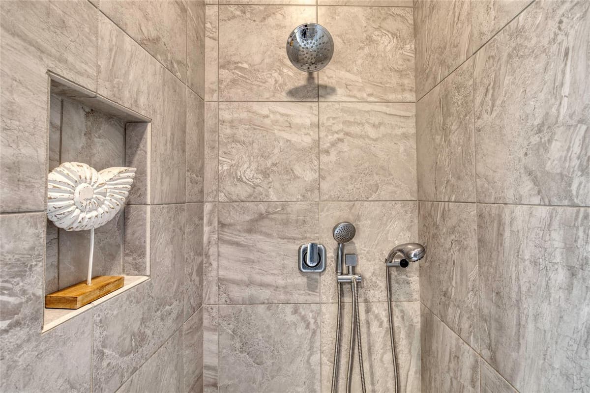 56 THORNHILL CHASE CIRCLE — photo 29 of 73