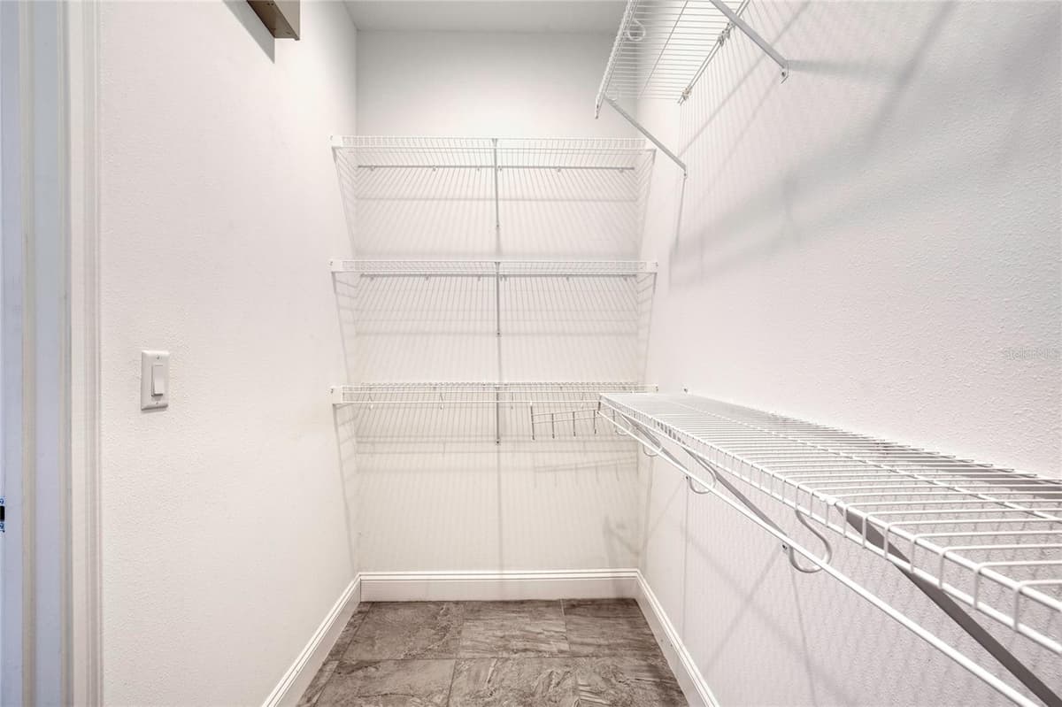 56 THORNHILL CHASE CIRCLE — photo 30 of 73