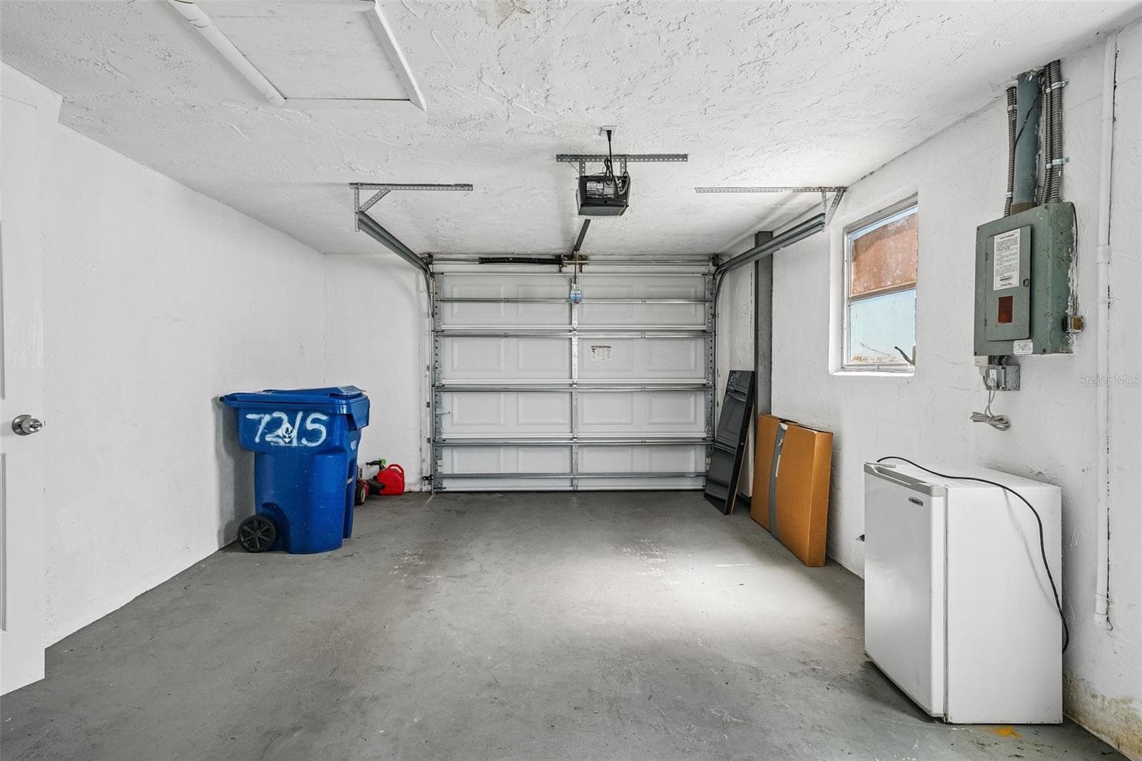 7215 MAYFIELD DRIVE — photo 40 of 52