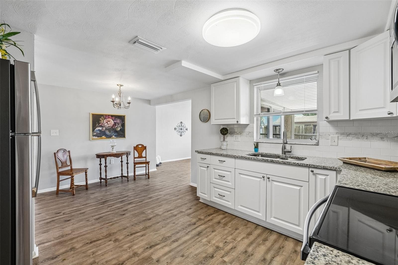 7215 MAYFIELD DRIVE — photo 30 of 52