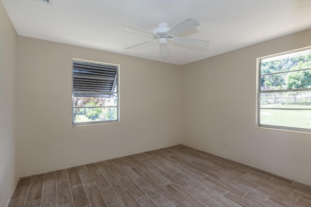 5222 EAGLES NEST ROAD — photo 9 of 17