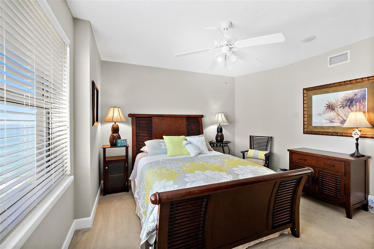 3315 ATLANTIC AVENUE — photo 24 of 55