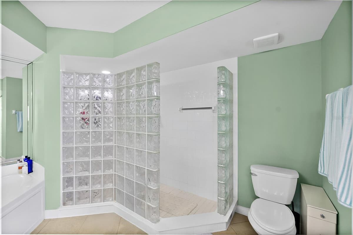 3315 ATLANTIC AVENUE — photo 21 of 55