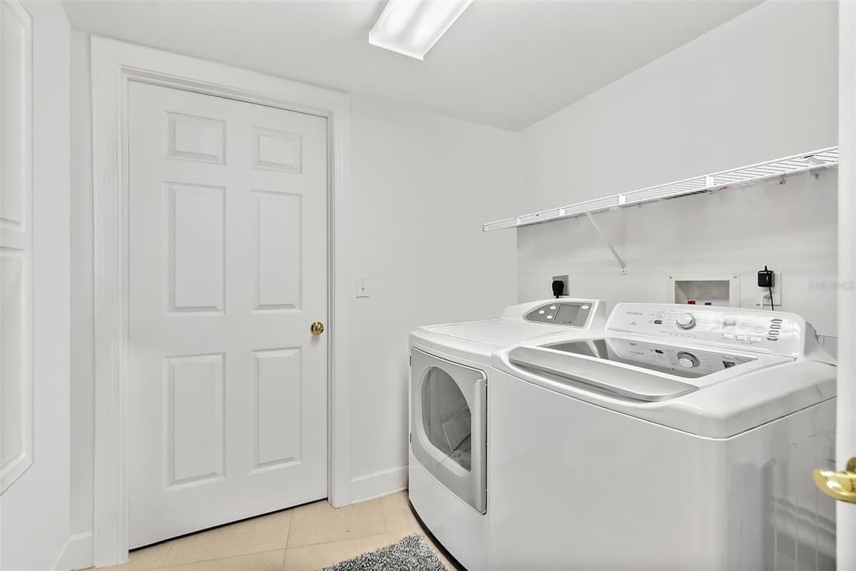 3315 ATLANTIC AVENUE — photo 31 of 55