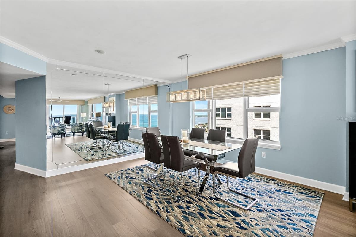 3315 ATLANTIC AVENUE — photo 9 of 55