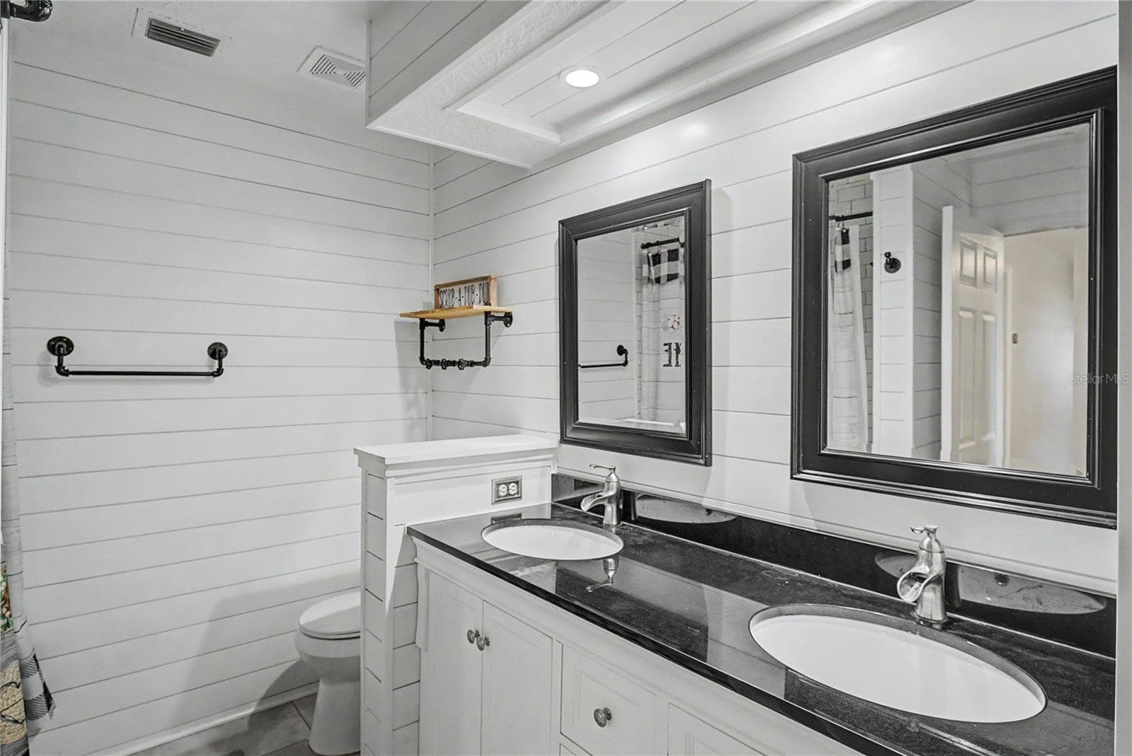 15146 ARABIAN WAY — photo 35 of 64