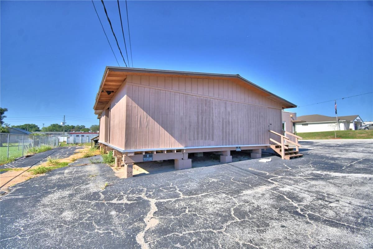 105 SCENIC HIGHWAY — photo 44 of 48