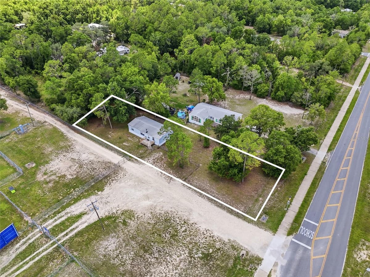 350 ISHIE AVENUE — photo 27 of 27