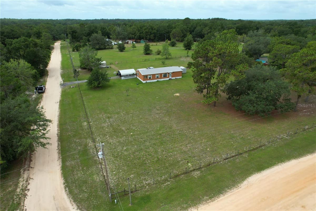107 GREEN OAK DRIVE — photo 1 of 28