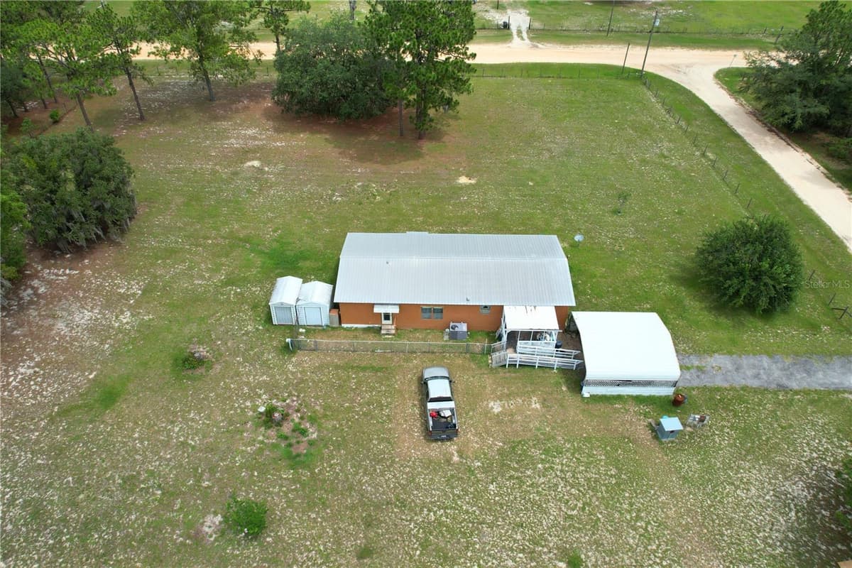 107 GREEN OAK DRIVE — photo 27 of 28