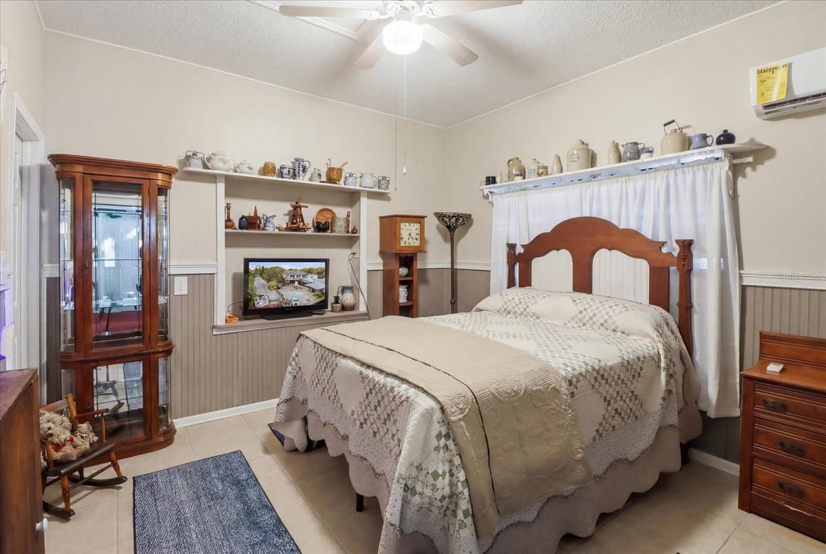 14138 KULIG COURT — photo 12 of 49