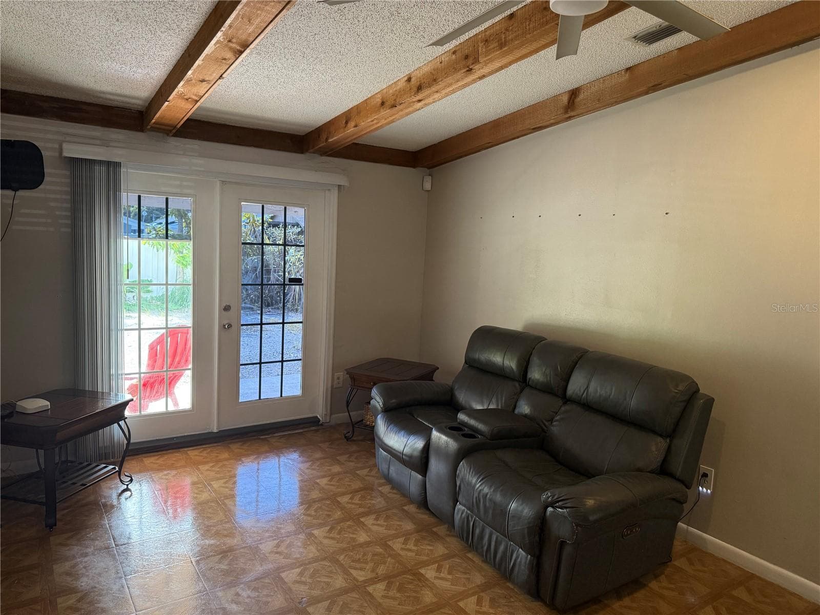 6718 DONALD AVENUE — photo 7 of 36