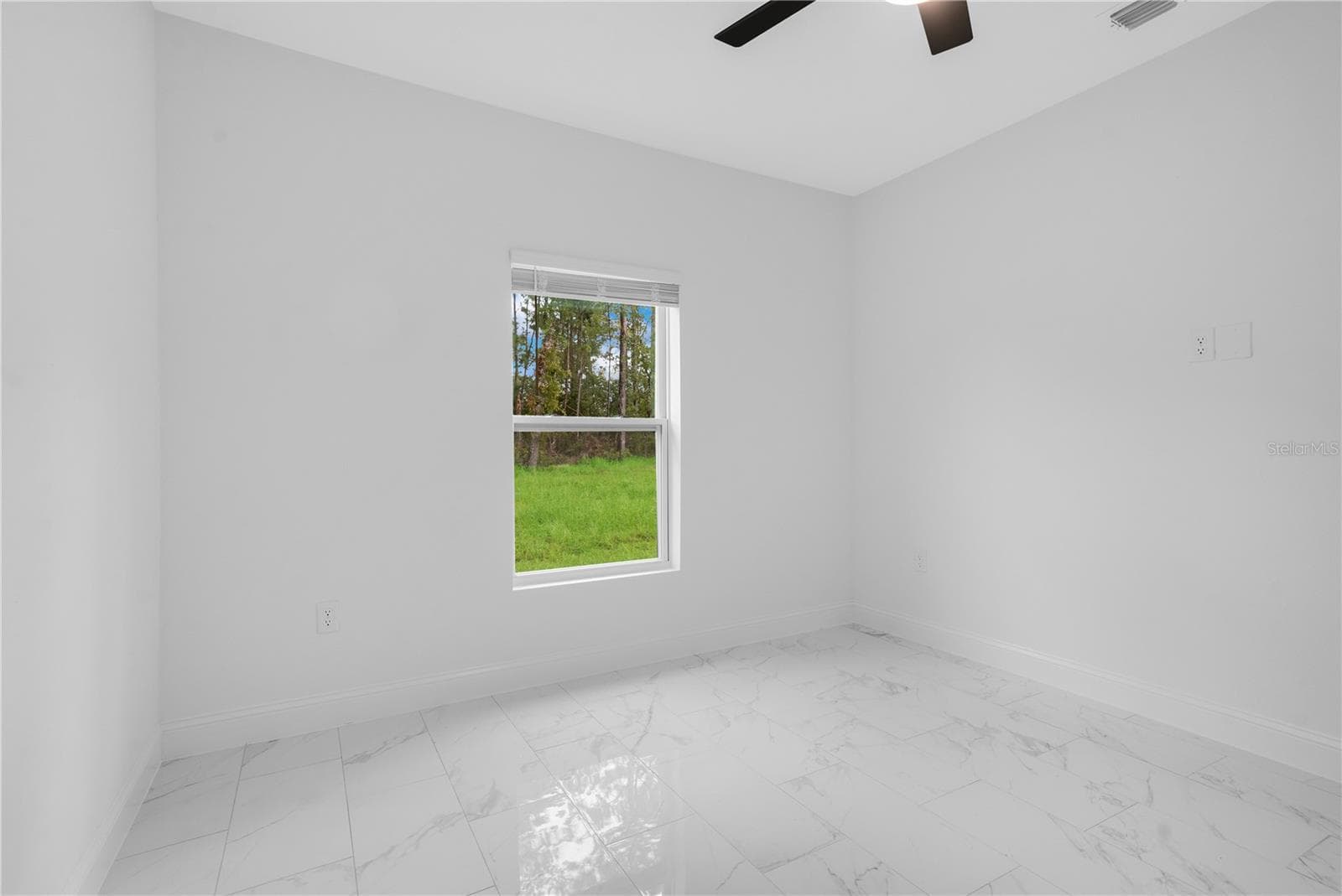 1903 VAN ALLEN CIRCLE — photo 27 of 34
