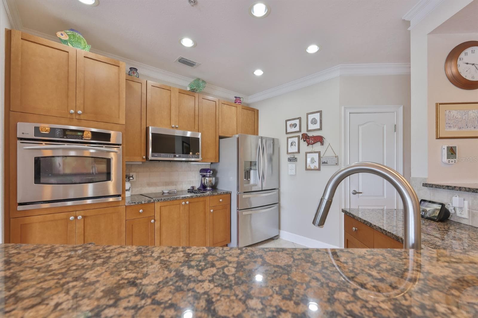 6432 SUNSET BAY CIRCLE — photo 22 of 47