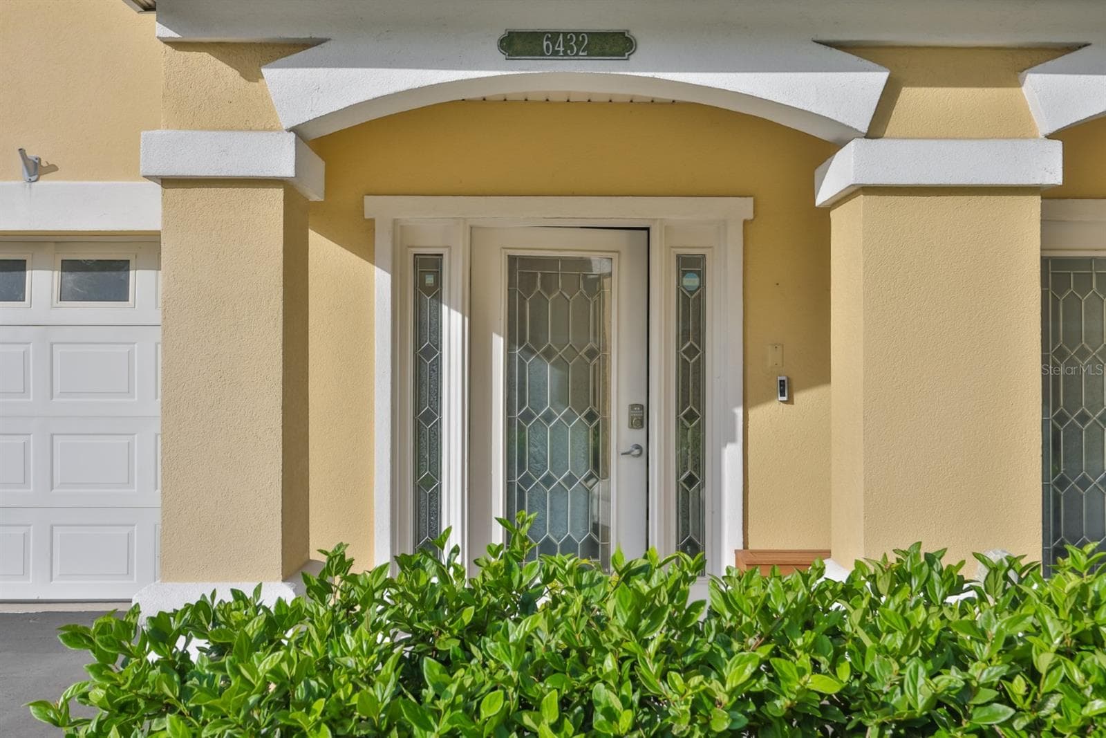 6432 SUNSET BAY CIRCLE — photo 10 of 47